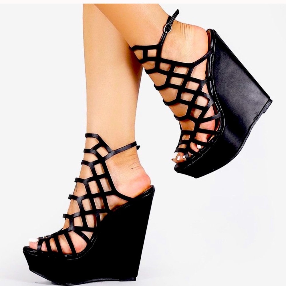 PRICED TO GO! Black Honeycomb Wedge Heels